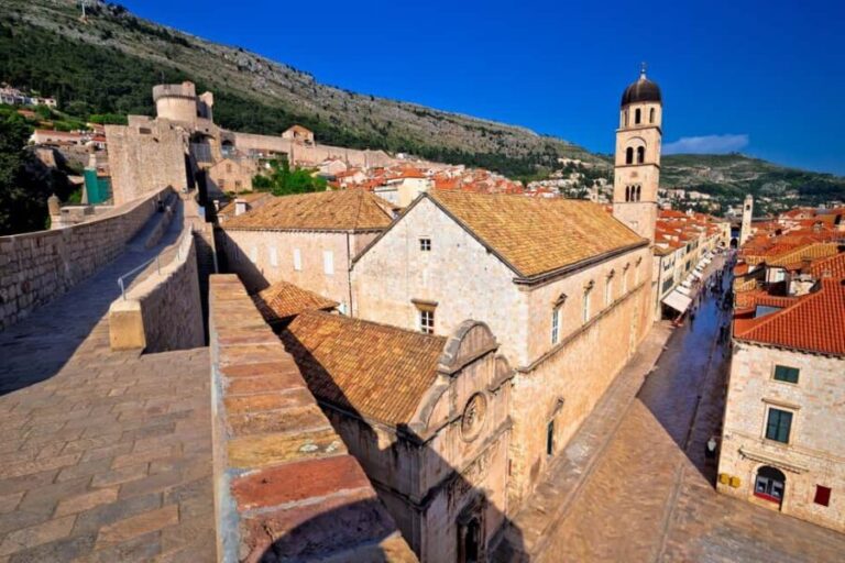 Dubrovnik Old Town Private Walking Tour with Cruise Tickets - A Scenic 1-Hour Cruise: See Dubrovnik from a New Perspective