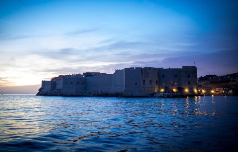 Dubrovnik: Panoramic Sunset Cocktail Cruise Around Old Town - Authentic Insights from Travelers