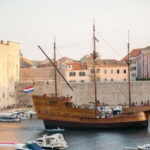 Dubrovnik: Panoramic Sunset Cruise-Karaka Ship (adult only) - The Breakdown: Who Is This Cruise For?