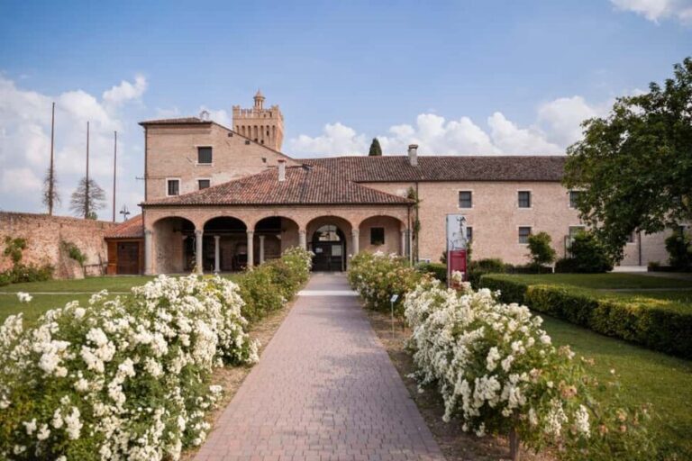 Due Carrare: San Pelagio Castle Entry Ticket - FAQ