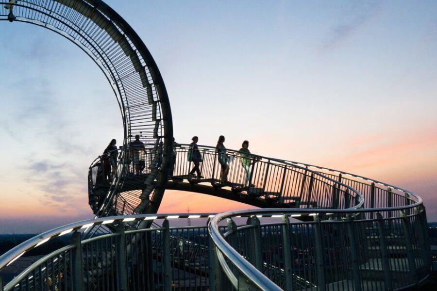 Duisburg: Guided Evening Tour at "Tiger and Turtle" - Summary