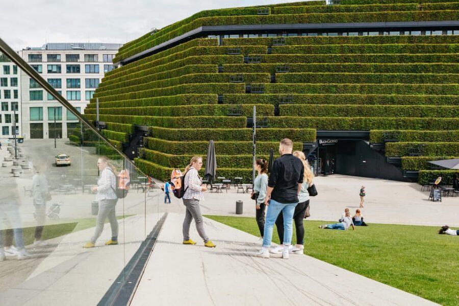 Düsseldorf: Guided City Architecture Walking Tour - What to Expect During the Tour