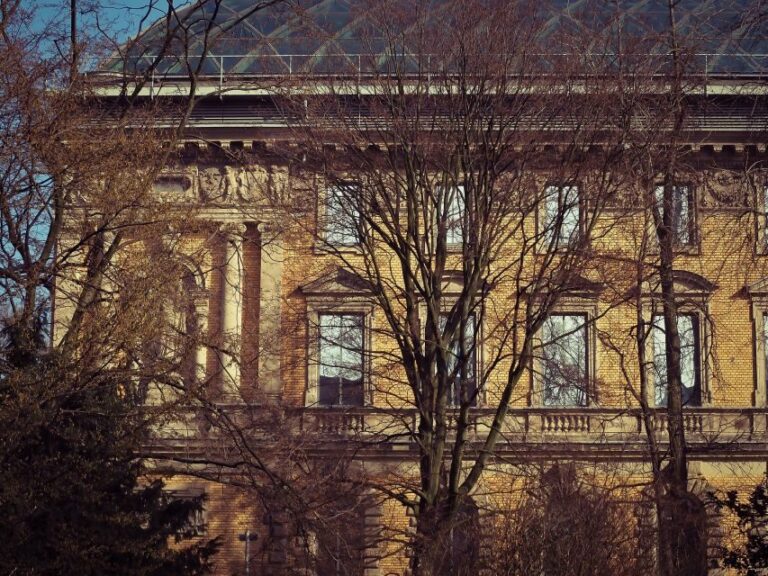 Düsseldorf Old Town - Private Guided tour - Practical Details and What You’ll Love