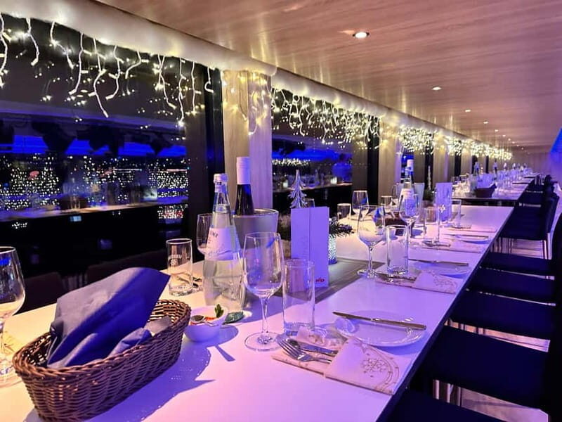 Düsseldorf: Winter Afternoon Boat Cruise on the Rhine - The Scenic Route: Düsseldorf’s Landmarks from the Water