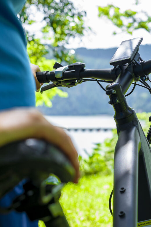 E-Bike Rental Sete Cidades - What’s Included and What to Consider
