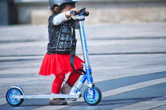 E-Scooter - E-Bike - Quadracycle - Bikes - Kick Scooter - The City Walls and Ring Trail