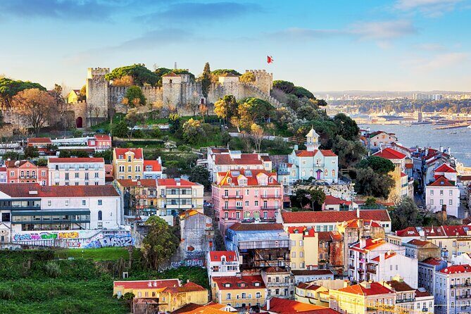 E-ticket to St. George with Audio Tour and Lisbon City Audio Tour - The Castle of St. George: A Highlight