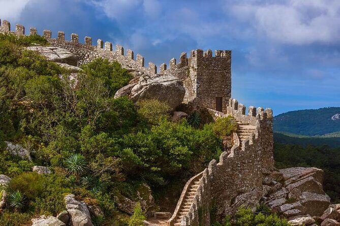 E-Tickets & 3 Audio Tours to Moorish Castle & Quinta da Regaleira - Who Will Love This Tour?