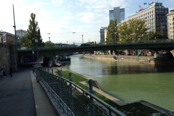 eBike for explorer Vienna 60min with Guide - ride the bike for the whole day - Final Thoughts: Is It Worth It?