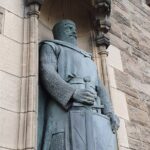 Edinburgh Castle Highlights Tour with Tickets, Map, and Guide - Why it works well