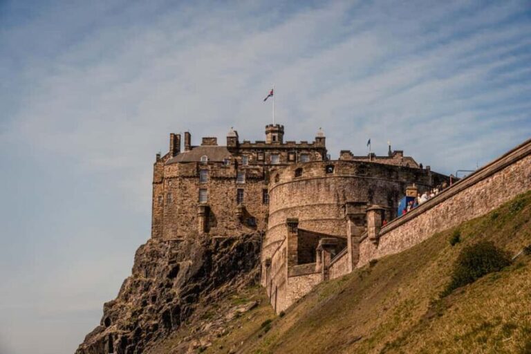 Edinburgh Castle Tickets & Tour - Scottish Guide In a Kilt - What to Expect on the Tour