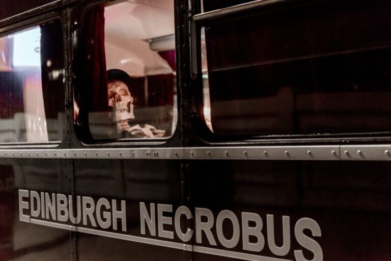 Edinburgh: Comedy Horror Ghost Bus Tour - Who Would Love This Tour?