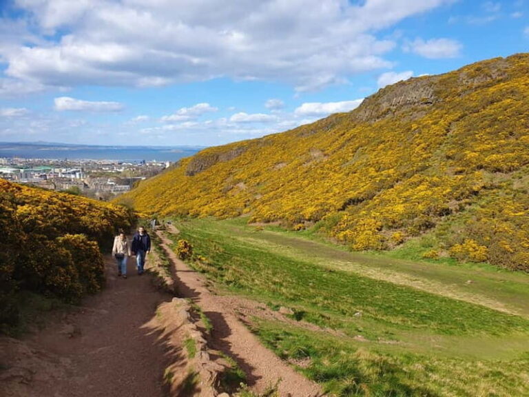 Edinburgh: Guided Hike to Arthur's Seat and Holyrood Park - A Deep Dive into the Experience