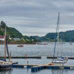 Edinburgh: Oban, Kilchurn Castle & Inveraray Tour in Spanish - The Experience and Value