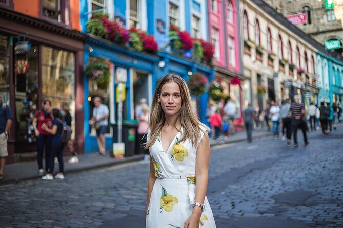 Edinburgh Old Town: Professional Photoshoot & Edited Photos - Why This Photoshoot Offers Good Value