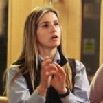 Edinburgh: Stirling, Whisky and St Andrews Tour in Spanish - What You’ll Get and What Not