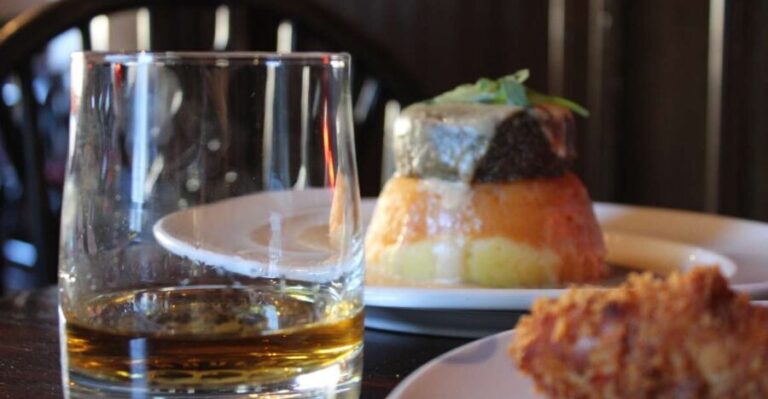 Edinburgh: Tolbooth Tavern Haggis Taster & Whisky Sampling - Who Will Love This Experience?