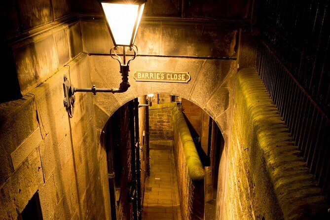Edinburgh Witches Old Town Walking Tour & Underground Vault - Value for Money