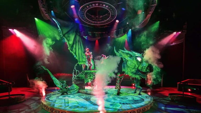 Efteling: Theatre Show CARO Entry Ticket - Who Should Consider This Experience?