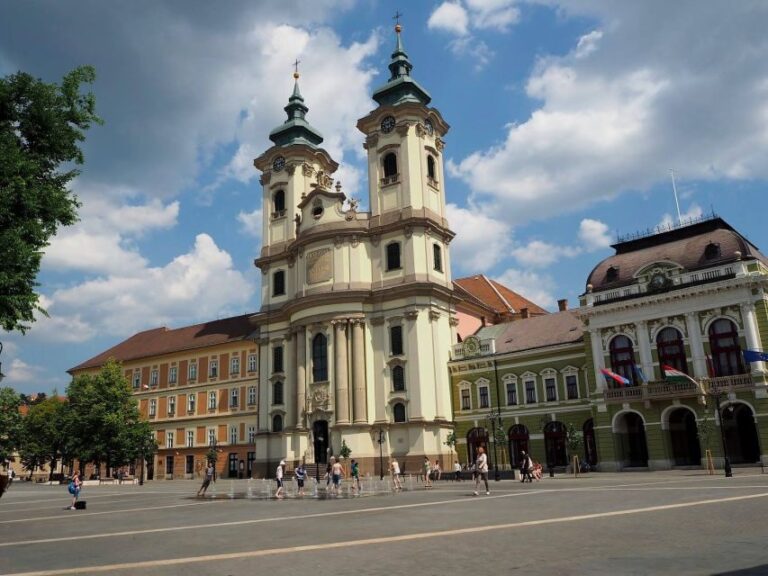 Eger, home to Bull's Bood, a private tour with winetaste - Practicalities and Value