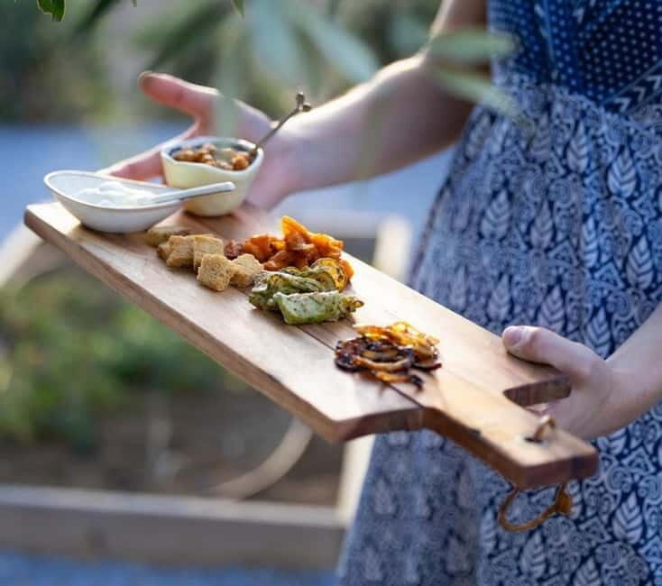 Eggares: Olive Oil Tasting with Traditional Naxian Dishes - An In-Depth Look at the Experience