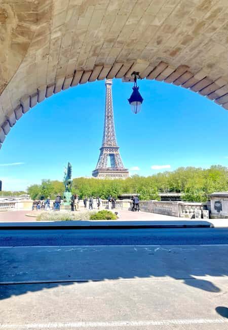 Eiffel Tower Tour to Les Invalides plus Boat Ride on the Seine River - What Makes This Tour Stand Out
