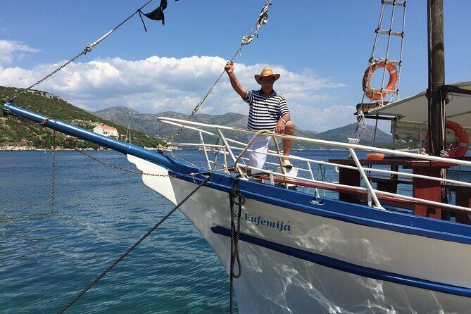Elaphite Islands Cruise with Local Gastronomy at Captain's House - Transportation, Timing, and Group Size
