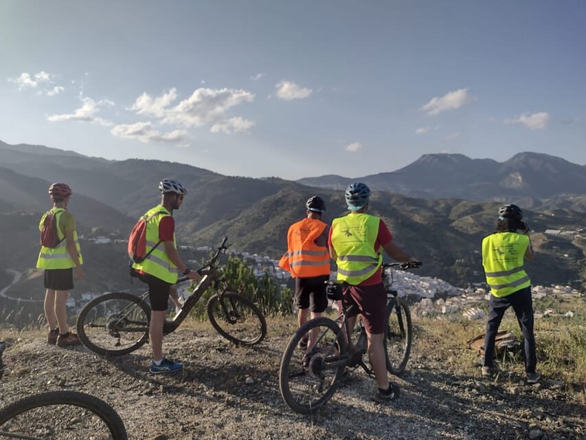 Electric mountain bike in Sierra de las Nieves national park - What the Route Entails