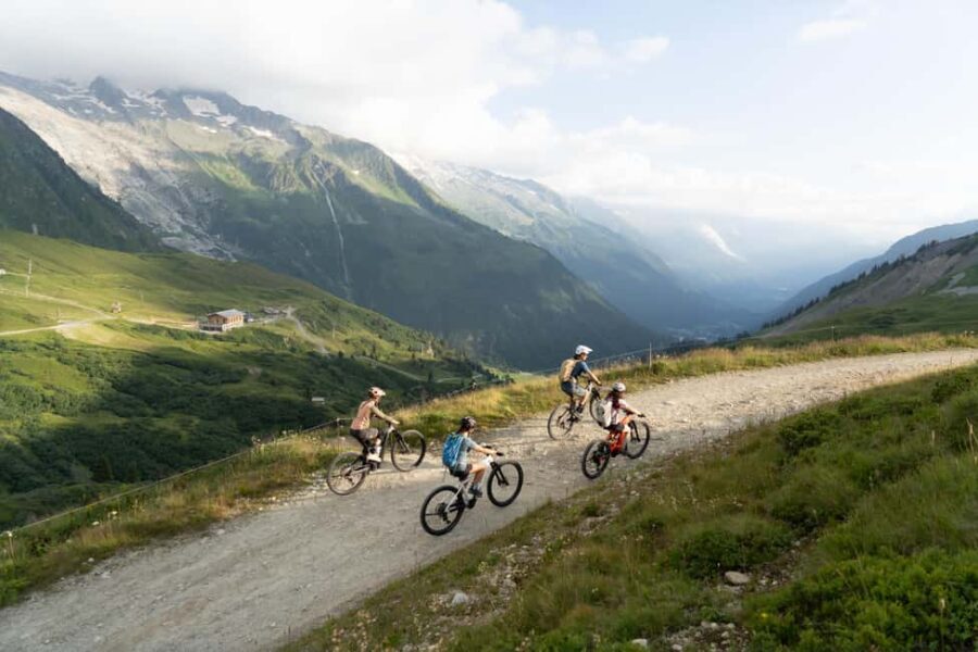 Electric mountain bike rental in Chamonix Mont-Blanc - Explore Chamonix on Electric Bikes: The Practicalities