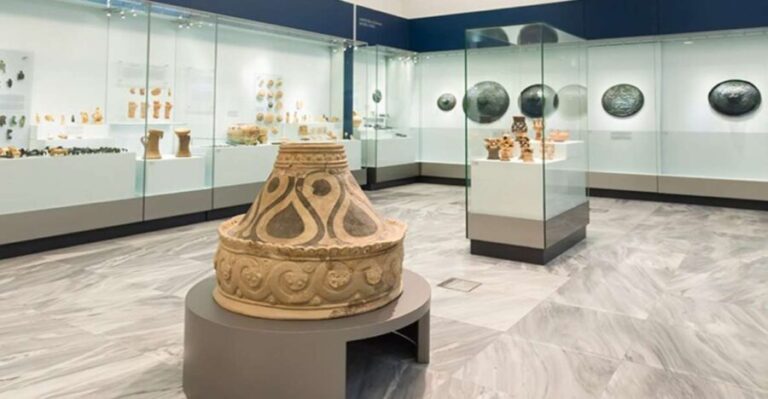 eraklion Walking Tour with Archaeological Museum - What’s Included and What’s Not