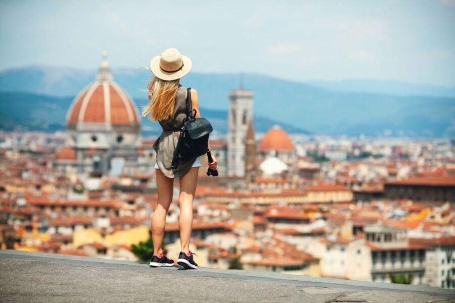 Essential Florence Walking Tour to discover its history - Value and Pricing