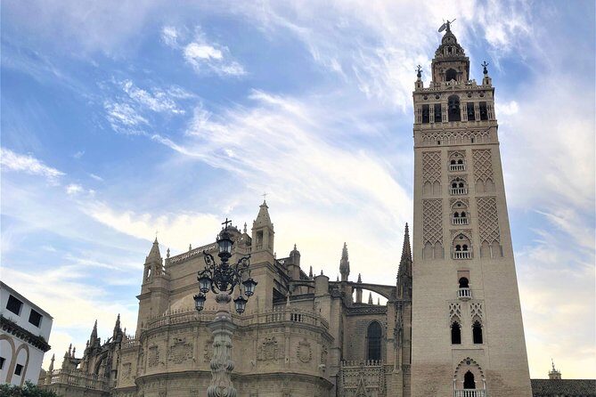 Essential Seville: A Self-Guided Audio Tour Explore the its History & Legends - What Makes This Tour Stand Out?