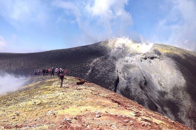 ETNA CENTRAL CRATER EXCURSION (3,345 m a.s.l.) - The Value of This Experience