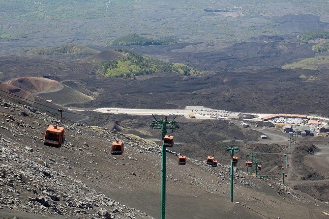 Etna & Taormina: Tasting, Cable car & off road to 2920m - Exploring the Charms of Taormina