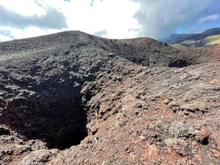 ETNA VOLCANO: Excursion to the Craters of 2002 - Detailed Breakdown of the Itinerary