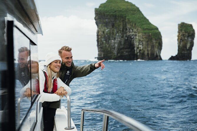 Exclusive 1,5 Hour Drangarnir Boat Tour - What to Expect on the Tour