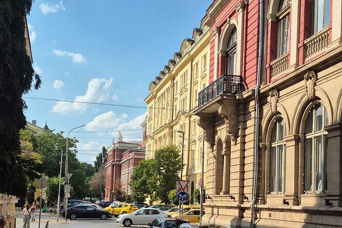 Exclusive Afternoon Wine & Appetizers with Local - The Experience in Practice