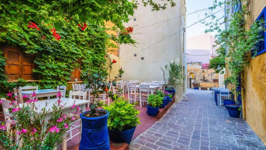 Exclusive Athens Tour:From the Acropolis to Mount Lycabettus - Exploring Athens in Style: The Itinerary Breakdown