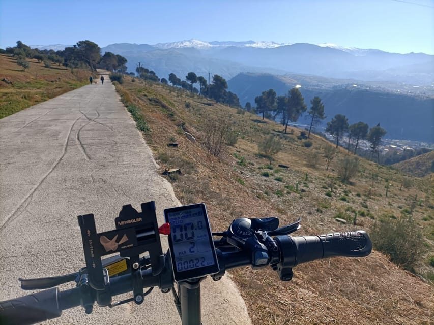 Exclusive e-bike tours for two in Granada. - The practical side: What’s included and what’s not