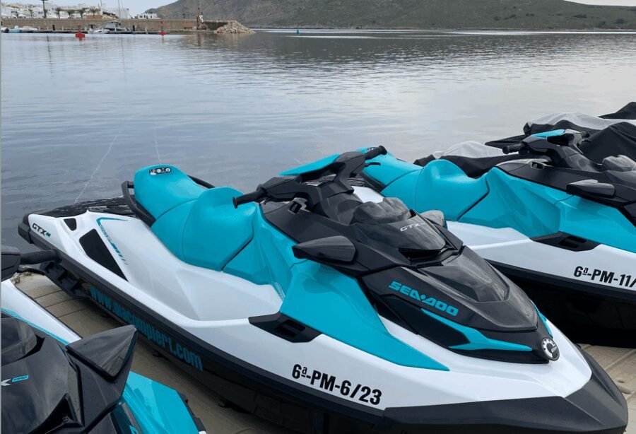 Excursion Jetski, 30 minutes - Fornells, Menorca - Who Will Love This Experience?