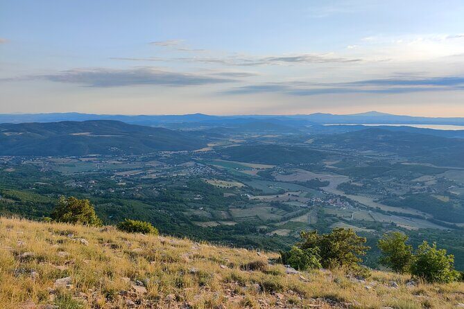 Excursion on the Perugia Mountain with Guide - The Experience and Its Value