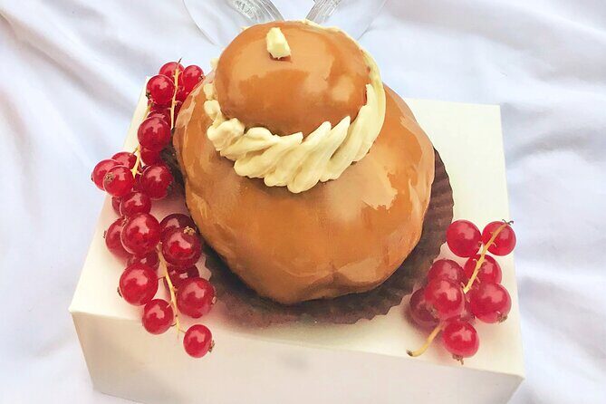 Experience a Decadent French Picnic with Wine Pairing in Paris - FAQs