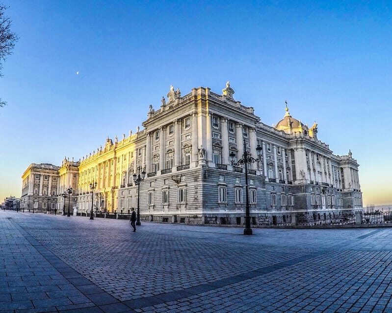 Experience Royal Luxury in Madrids Palacio Real - Who Will Love This Tour?
