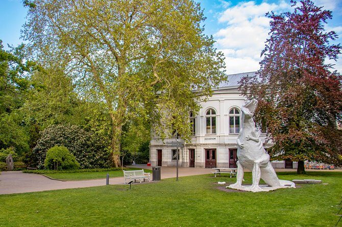 Explore Amsterdams Art and Culture with a Local - Who Should Book This Tour?