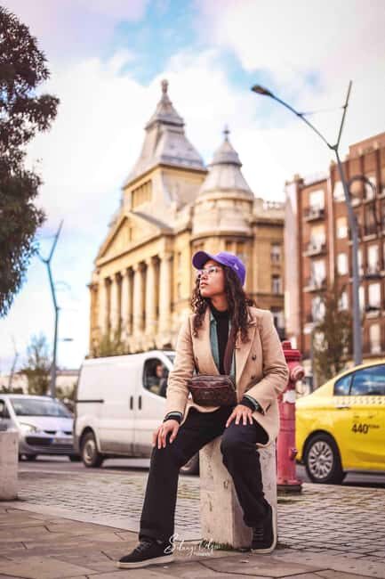 Explore Budapest in Pictures: Guided Tour Photo Tour - Detailed Breakdown of the Itinerary