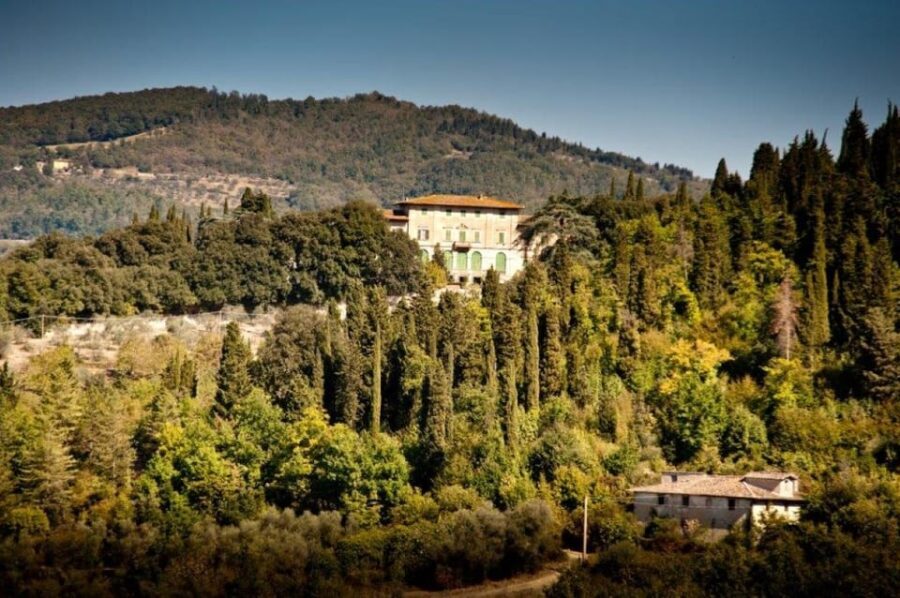 Explore Elegance: Savor 3 Exquisite Wines at Tenuta Bossi - Why You Should Consider This Experience