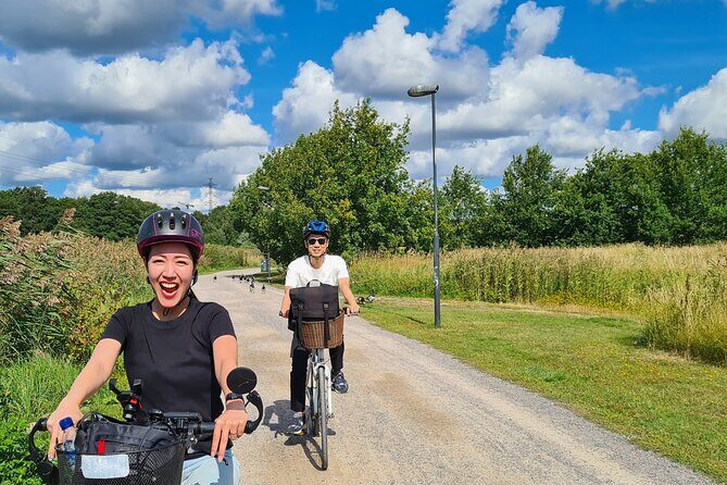 Explore happiest Helsinki: Bike/Ebike: BBQ, Sauna, Forest, &Parks - A Deep Dive into the Helsinki Bike & Sauna Experience