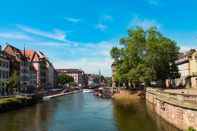 Explore Strasbourg in 60 minutes with a Local - Authenticity and Insider Tips from Reviews