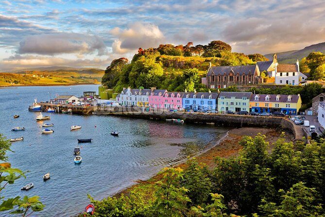 Explore the Isle of Skye in a full day tour - Starting Point: Portree and the First Sightings