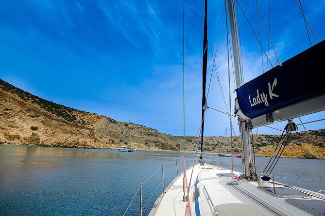 EXPLORE - Tour Adventure Koufonisia & Naxos (Private max 10 Pax) - First Stop: Pezoulia Bay, Kato Koufonisi
